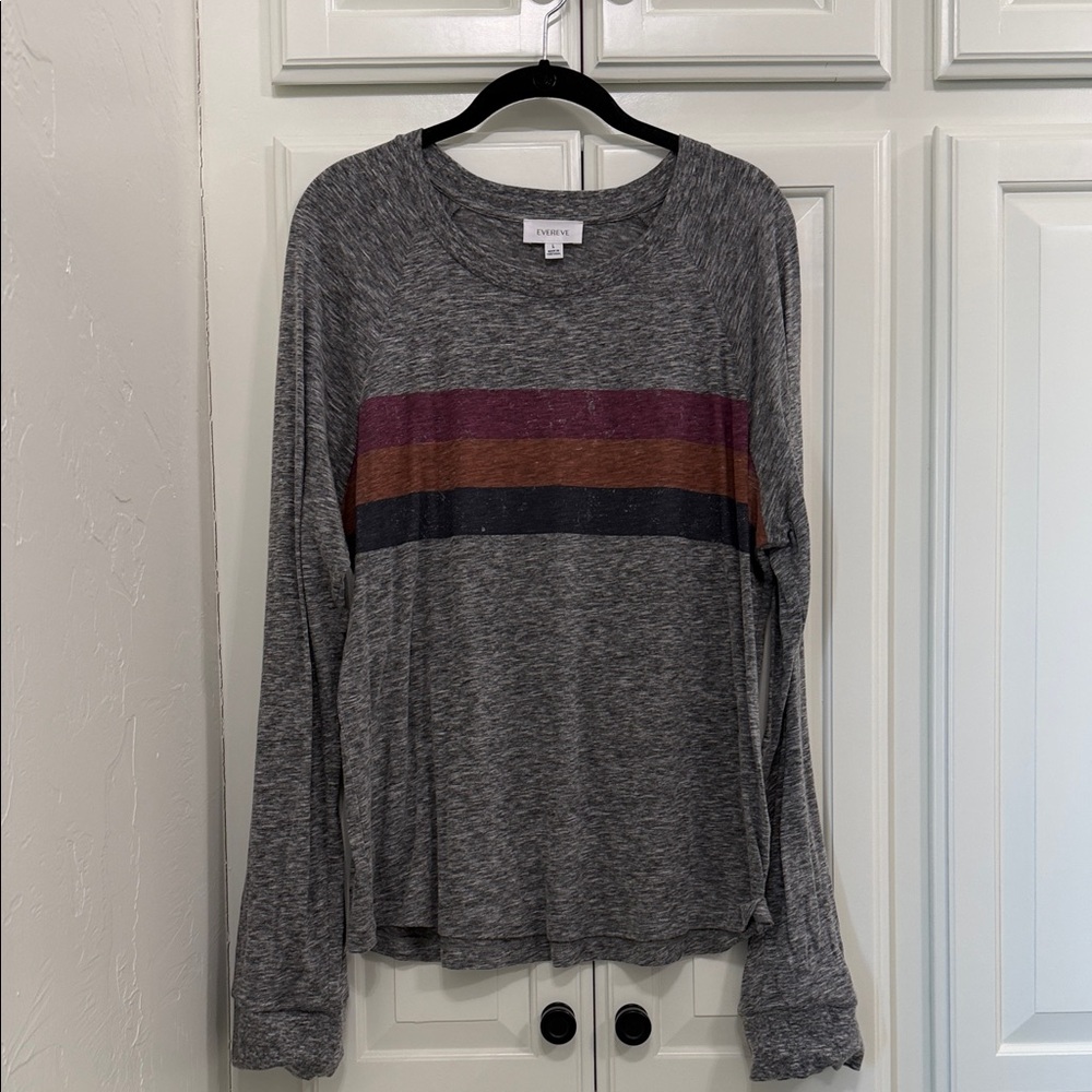 Evereve Gray Long Sleeve with Striped Accents